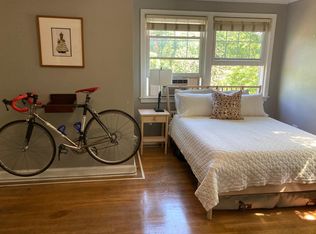 421 A St NE #3, Washington, DC 20002