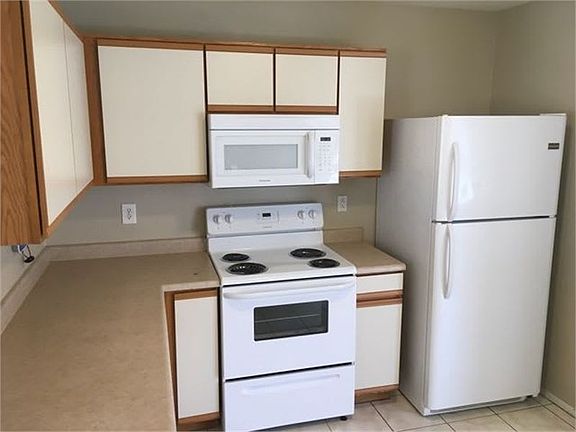 3rd image of 2654 N 118th Ln