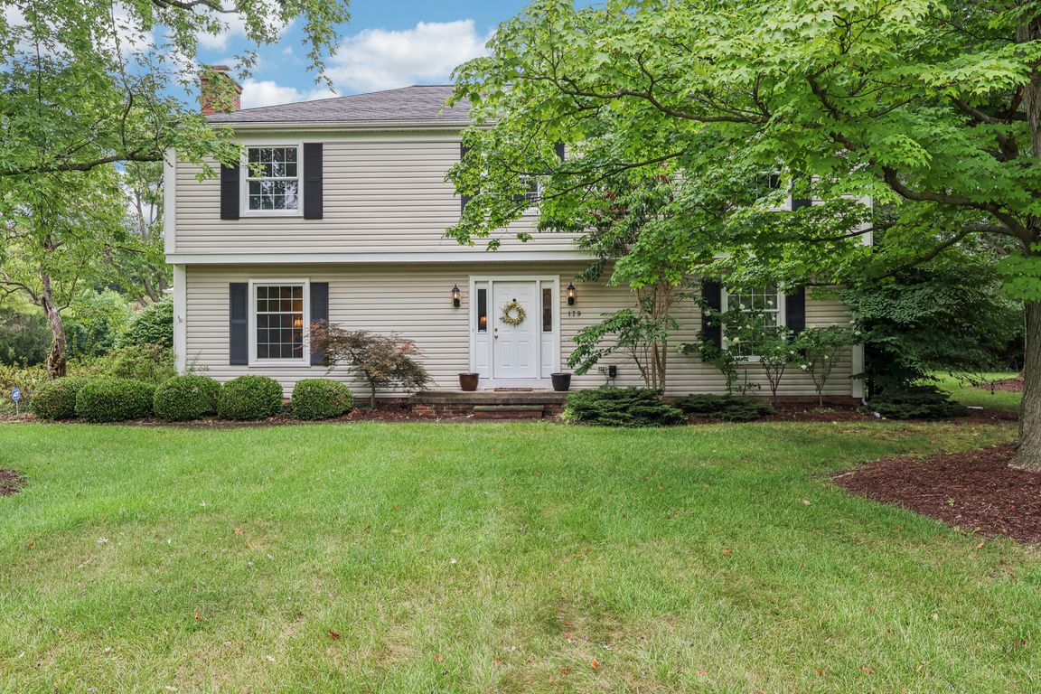 Fox Run Trl-S2208-001.jpg