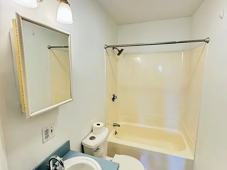 full bathroom