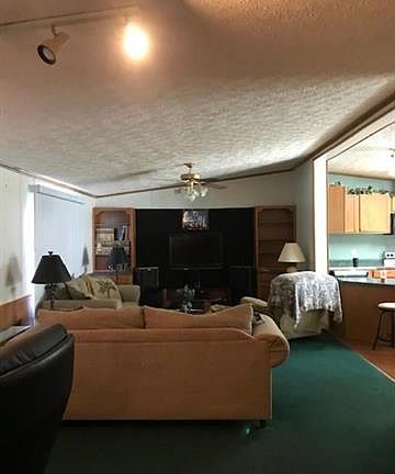 4th image of 1023 Wildflower Ln
