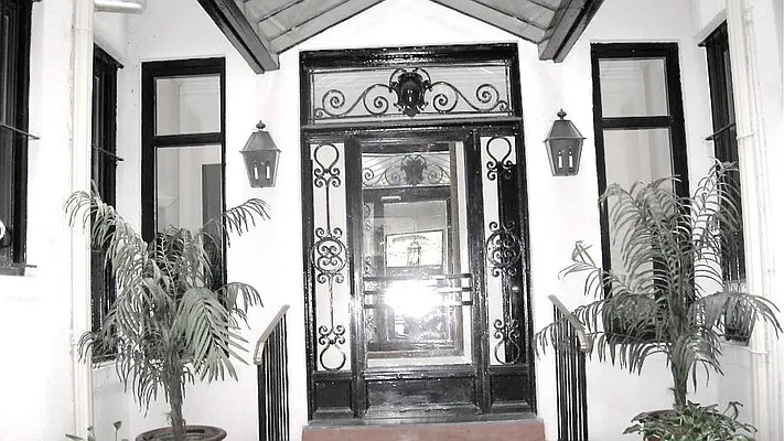 Rented by Fenwick Keats Real Estate | media 2