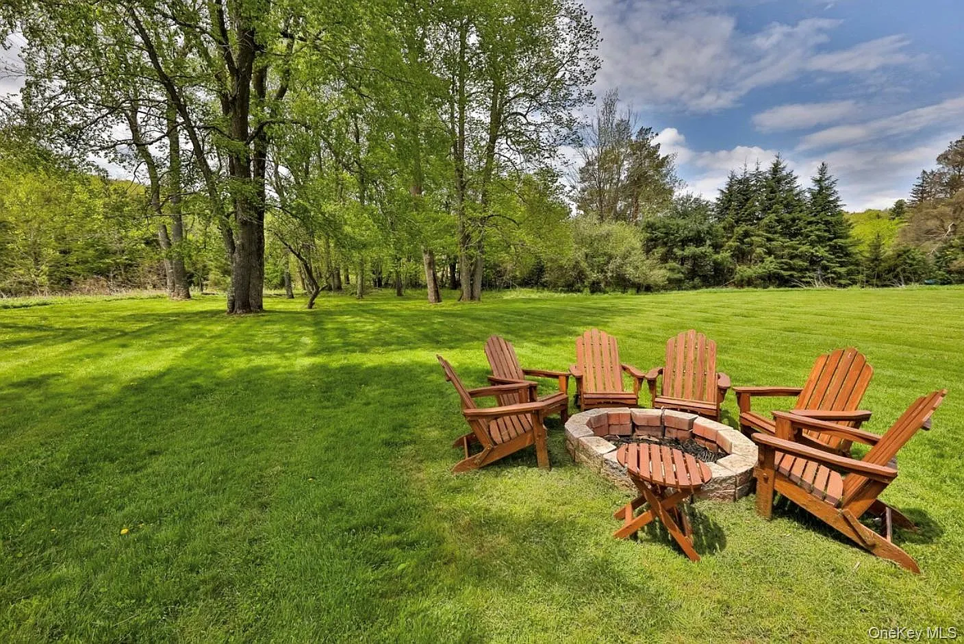 5 bed, 4.0 bath, 3000 sqft, $8,495 — Photo 4