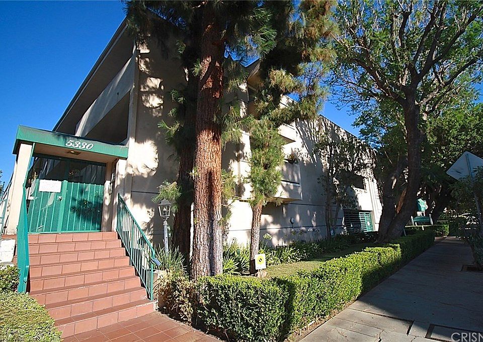 1st image of 5330 Zelzah Ave APT 6
