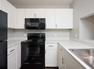 CenterPointe Apartments & Townhomes, Canandaigua, NY 14424