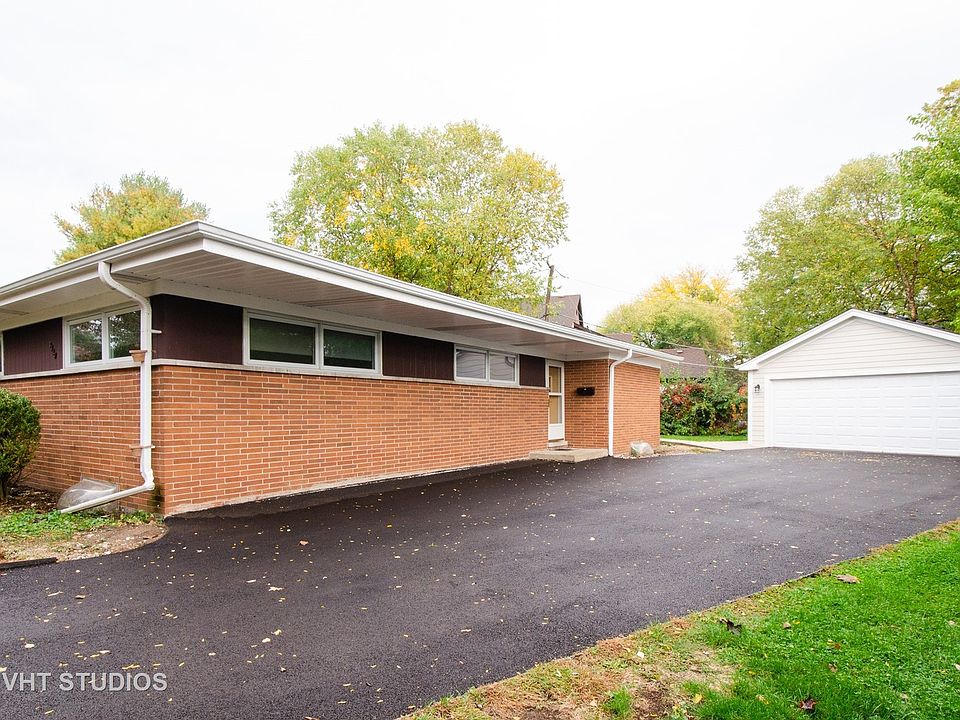 1st image of 2117 Parkview Ct