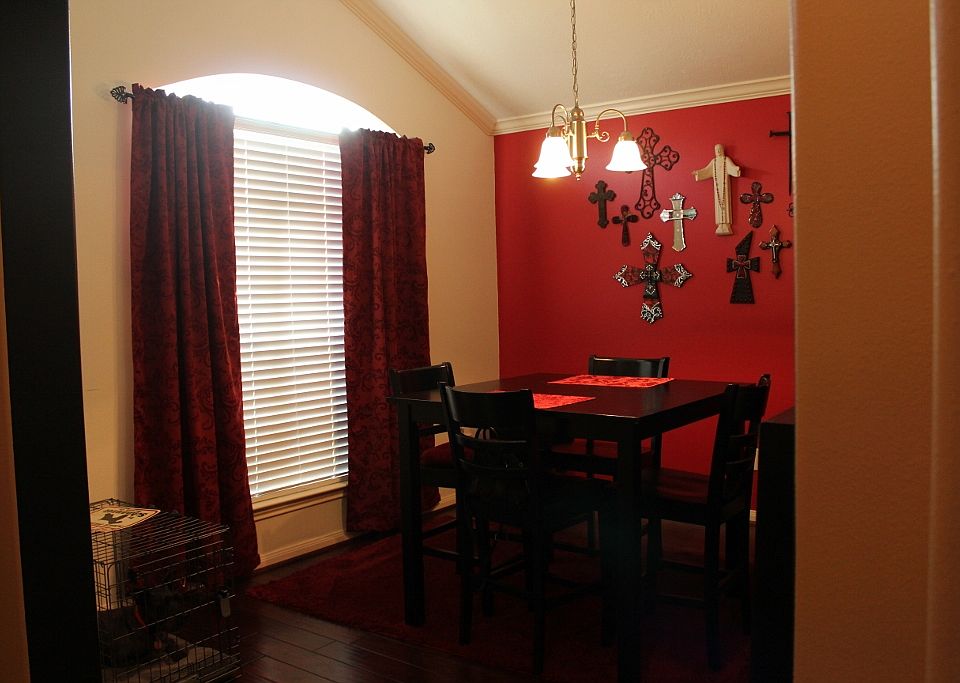 1st image of 2415 Verano Dr