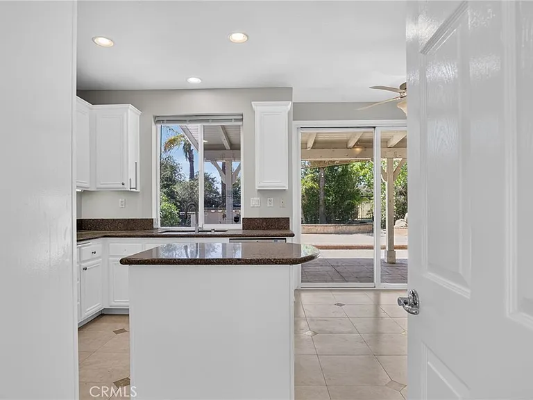 11217 Ravenna Ln — Photo 34
