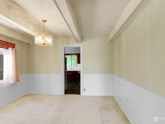 5th image of 9919 Arrowsmith Avenue S
