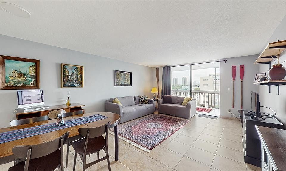 1st image of 1001 NE 14th Avenue #602