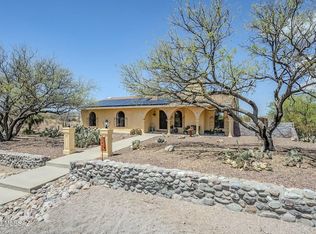 1033 Circulo Golondrina, Rio Rico, AZ 85648