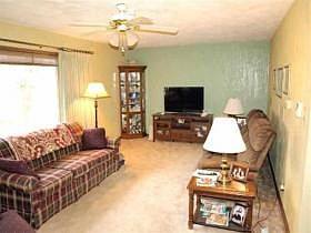 3rd image of 5954 Griffin Ct