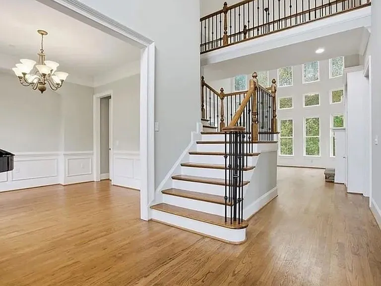 845 Botanica Way S — Photo 6
