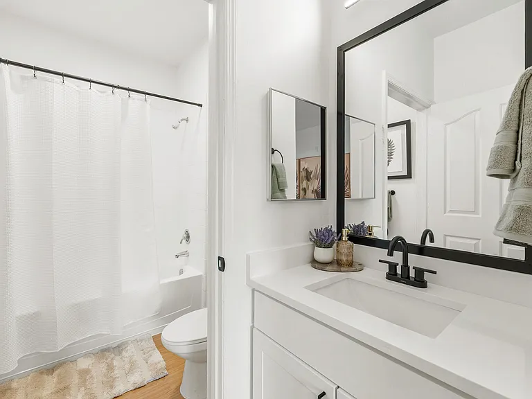Perse Apartments — Photo 15