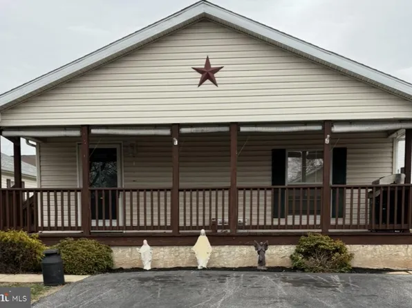 104 Boyer Rd, Royersford, PA 19468