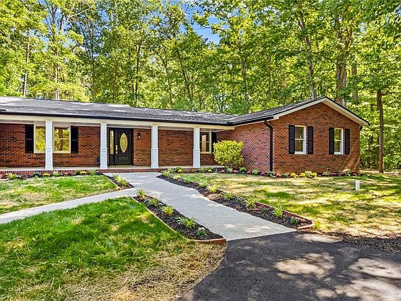 3rd image of 4455 Moose Rd