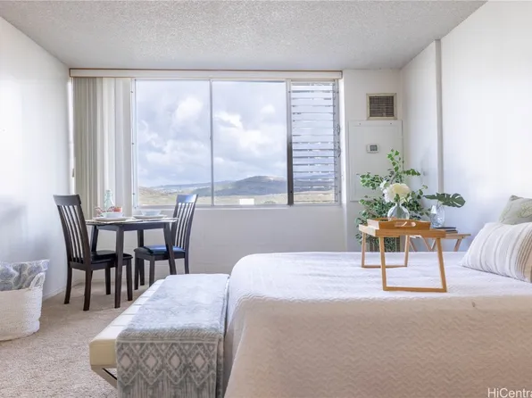 3045 Ala Napuaa Pl APT 513, Honolulu, HI 96818
