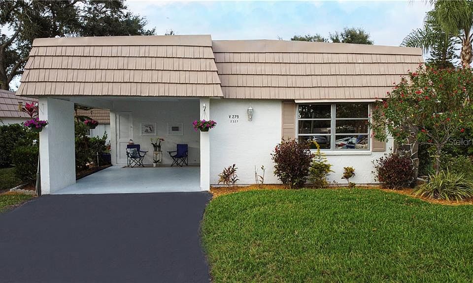 1st image of 2327 Aquabluff Pl