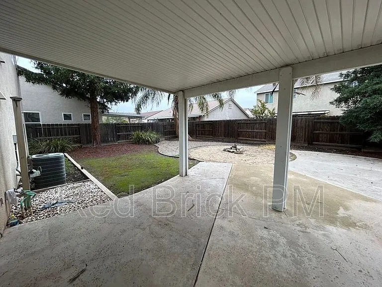 456 Azalea Ct — Photo 9