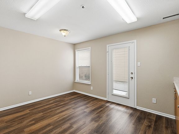 5th image of 10227 Cumberland Pointe Blvd