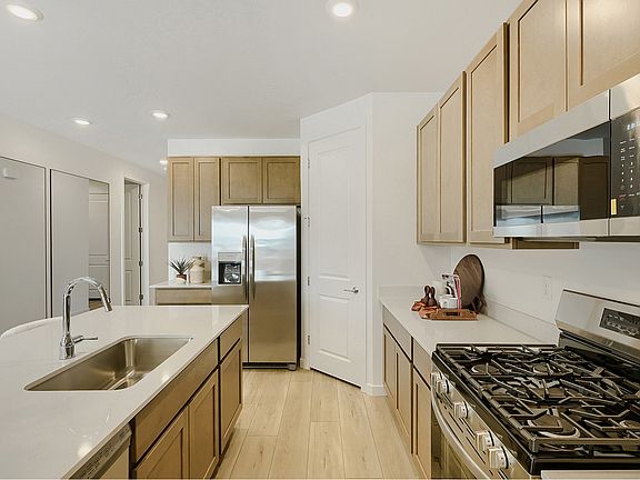 6th image of this home