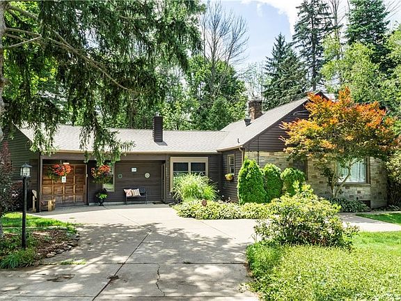 4th image of 6662 Hillcroft Dr