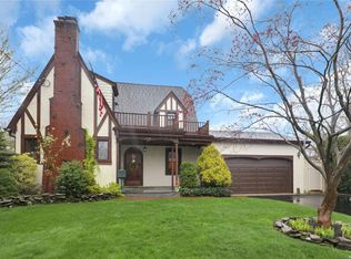 2164 Cypress St, Wantagh, NY 11793