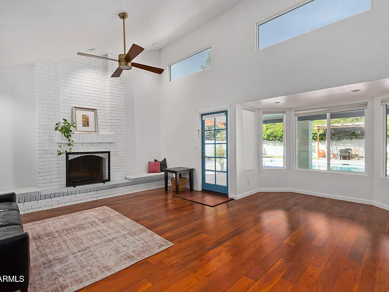 1948 E Jeanine Dr — Photo 25