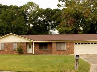 6517 Colonade Cir, Pensacola, FL 32506