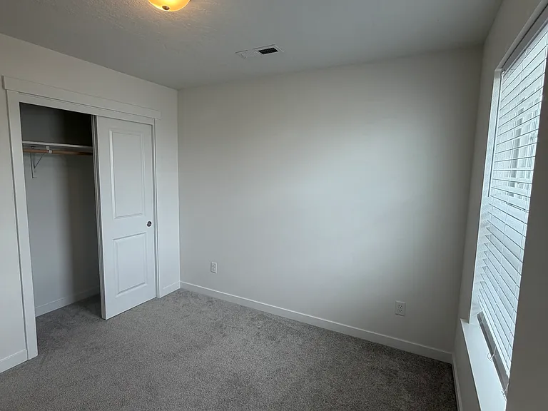 10935 Parachute Ct — Photo 10
