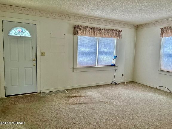 5th image of 491 Bayard St S