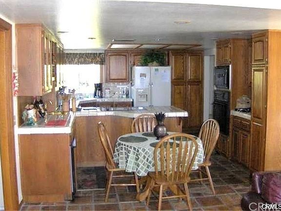 5th image of 306 Edgerton Dr