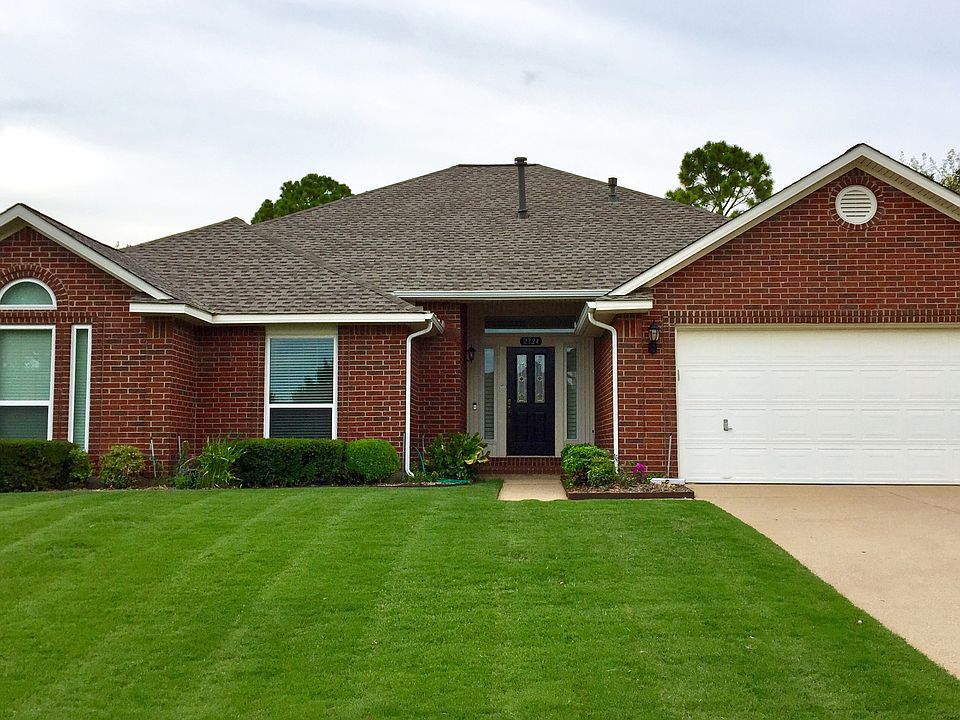 1st image of 2324 Stoney Brook Ln