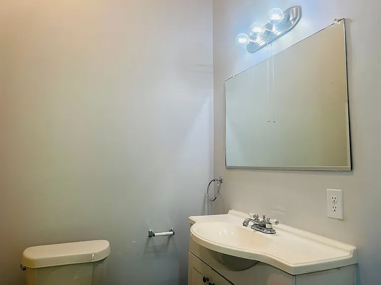 109 Ben Hill St — Photo 15