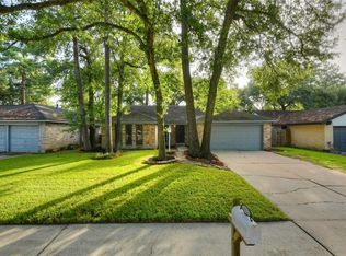 16722 Bonnie Sean Dr, Spring, TX 77379