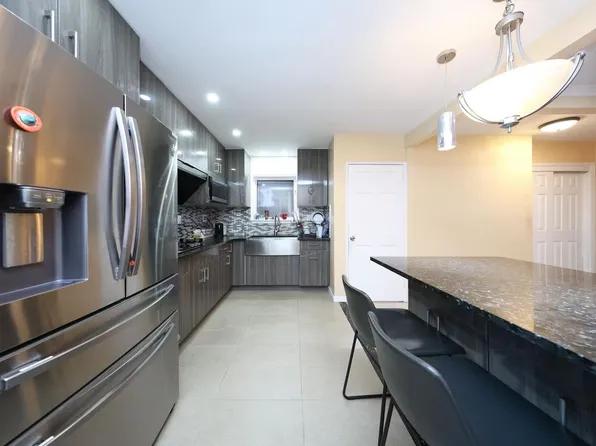 70-07 171st Street image 22 of 32