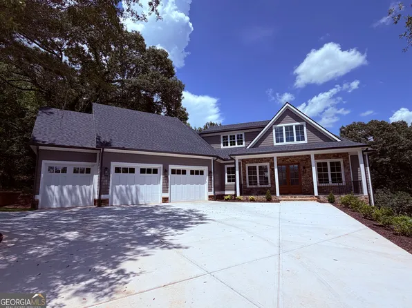 260 Edgewater Trl S, Toccoa, GA 30577