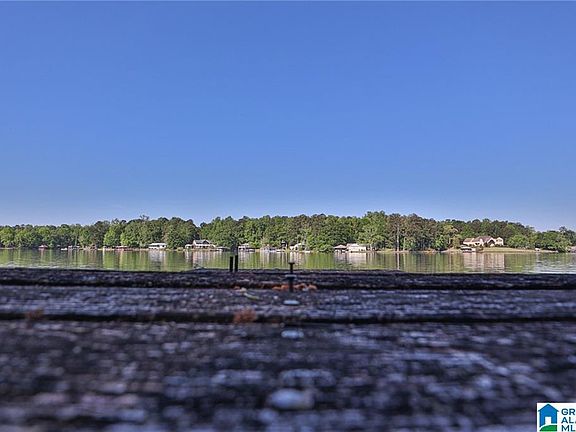2nd image of 736 Lee Dr #899