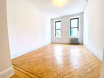 Rented by Manhattan Spaces