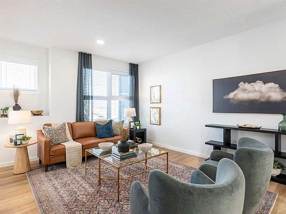 3rd image of 696 N Sora Blvd SE