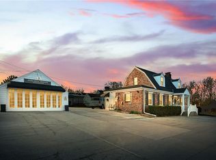 203 SW Jefferson St, Lees Summit, MO 64063