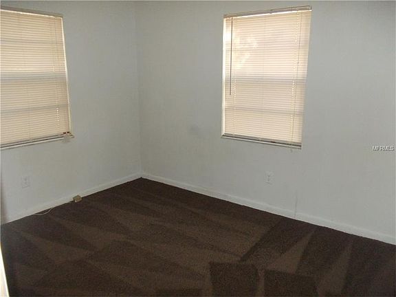 4th image of 8118 N Elmer St