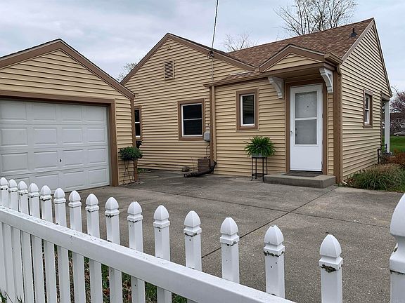 2nd image of 329 Arcade Ave