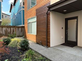 612 NW 85th St #B, Seattle, WA 98117