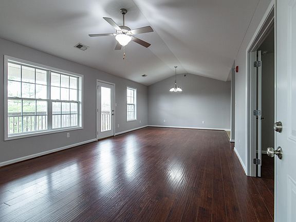 3rd image of 858 Malabu Dr APT 6200