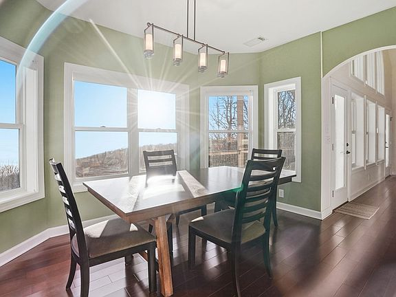 3rd image of 2551 Monument Rd