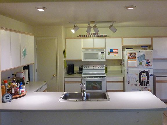 Lots of counter space