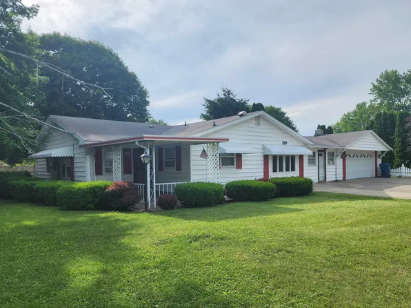 210 Sara Dr, New Haven, IN 46774