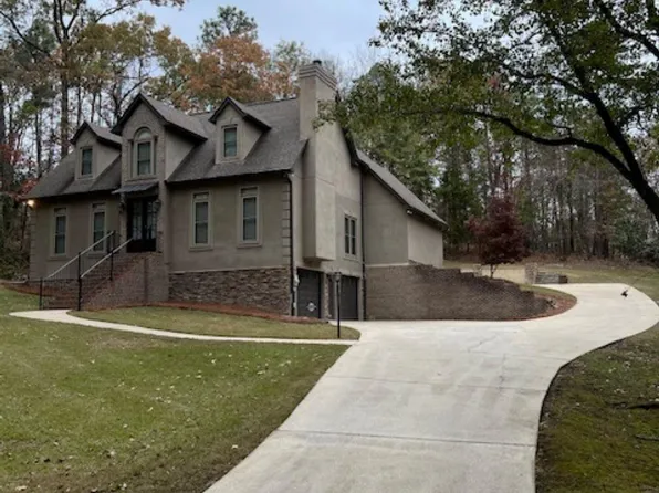 297 Forest Pkwy, Alabaster, AL 35007