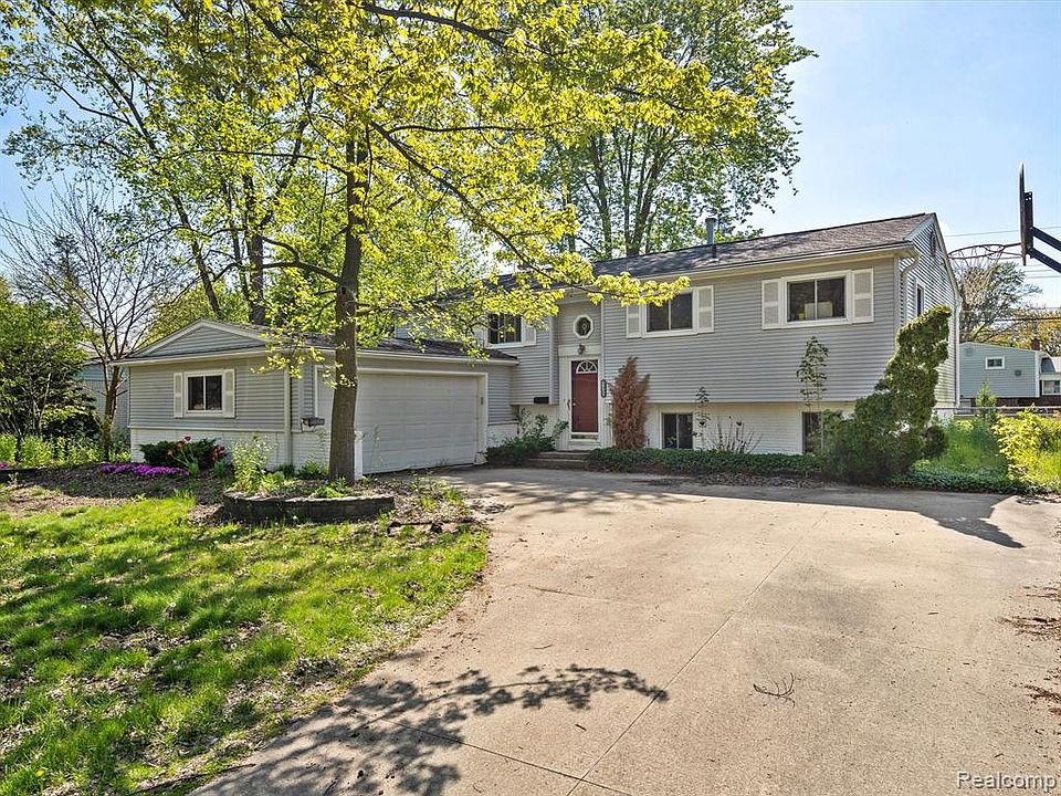 21009 Robinwood St, Farmington, MI 48336 Zillow